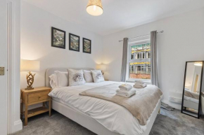 6 Escrick Street Beautiful 2-Bed Flat in York Close to City Centre Pass the Keys